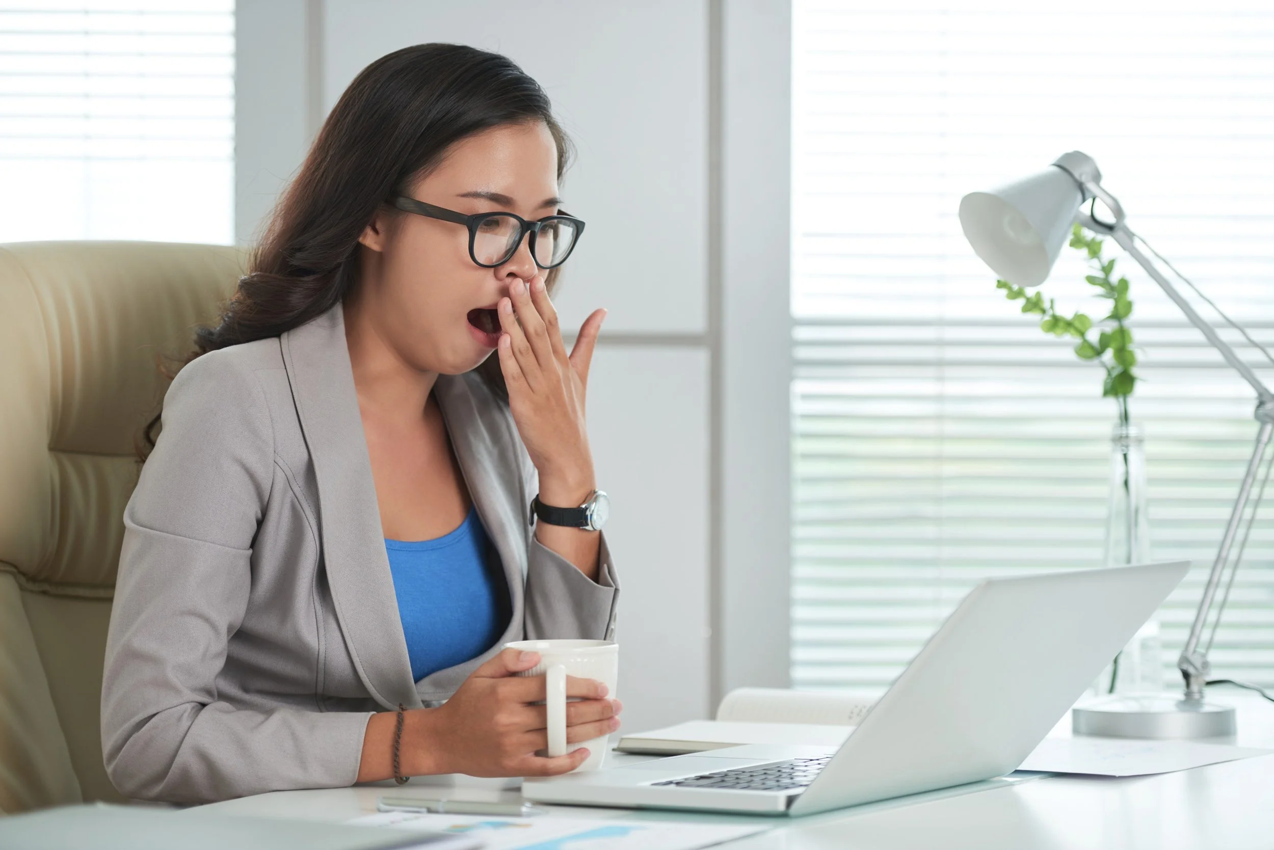 Fatigue during work is a sign you're not sleeping well