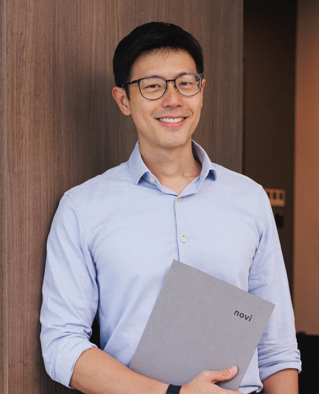 Portrait of Dr Yeo Junjie